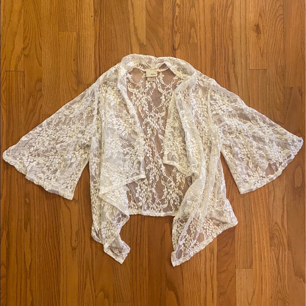 Daytrip Lace Cardigan Kimono